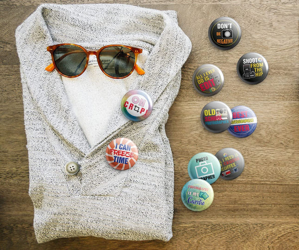 I am a Photographer Pinback Buttons (1-Set X 10 Buttons)