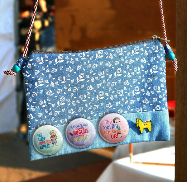 I Am A Cool Child Pinback Buttons (1-Set X 10 Buttons)