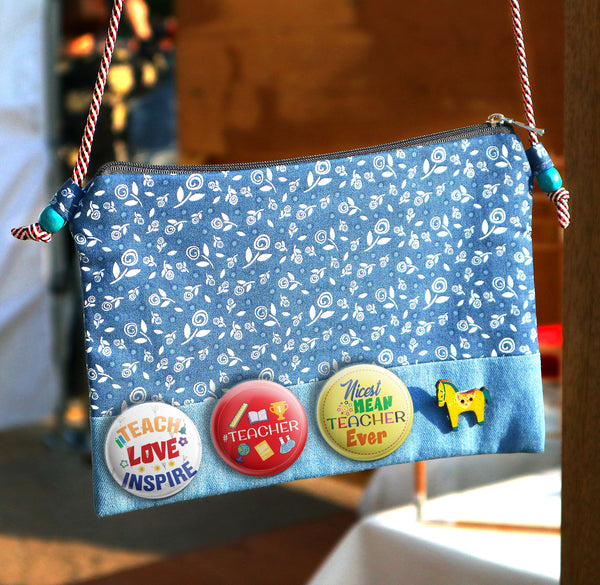 I am a Teacher Pinback Buttons (1-Set X 10 Buttons)