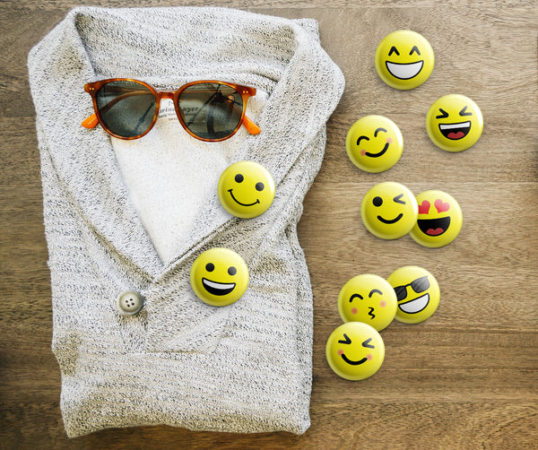 Classic Smiley Face Pinback Buttons (10-Pack) - Large 2.25" Cool Fashion Stocking Stuffers Accessories Indoor Outdoor Wear