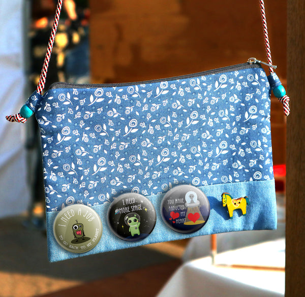 Funny Aliens Pinback Button Pins (10 Pack) - Large 2.25" Funny Aliens for Boys and Girls Cute Designs Pins Badge